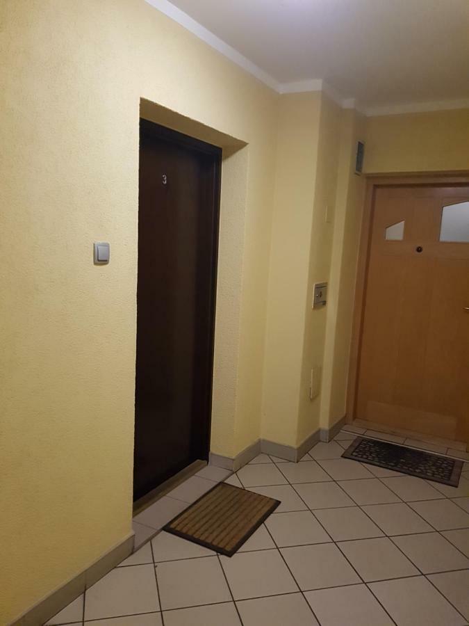 Pod Jasna Gora - Apartament 3 Czestochowa Luaran gambar